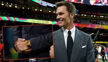 eski nfl yildizi tom bradynin taktigi 740 bin dolarlik elmas ve sari safir taslarla 4ZkwVYyQ