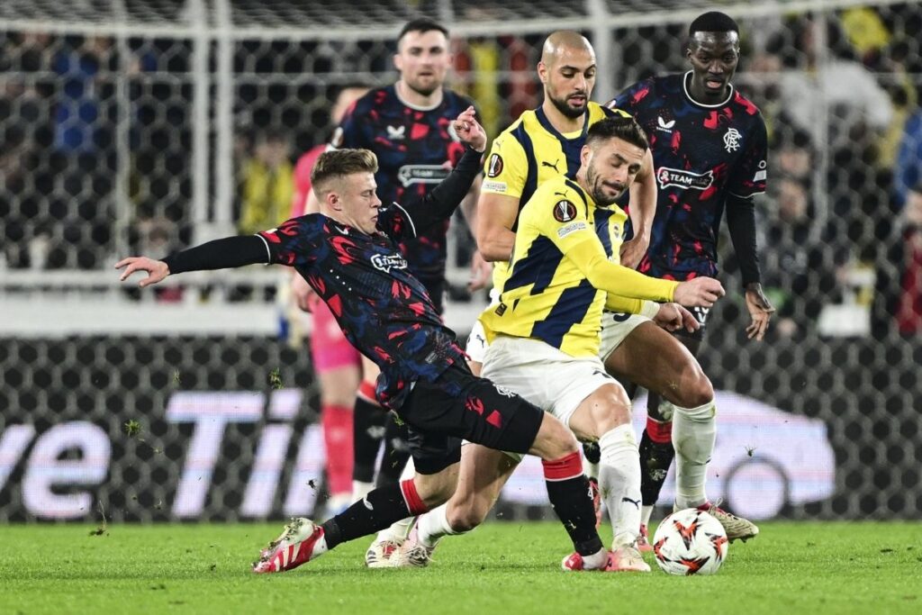 fenerbahce avrupa liginde son 16 turu ilk macinda rangersa 3 1 yenildi VwTLTBZG
