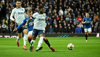 fenerbahce penaltilarda rangersa yenilerek avrupa ligine veda etti WfTd2Sbv