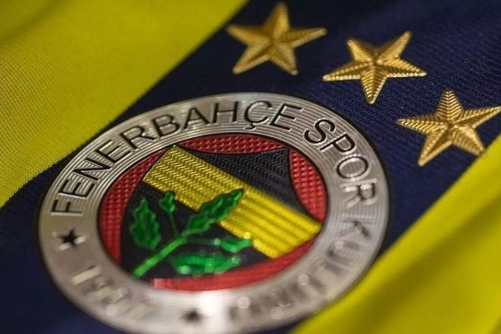 fenerbahce sezonun kalan maclarinin yabanci hakemlerce yonetilmesi icin tffye basvurdu hBy6g74x