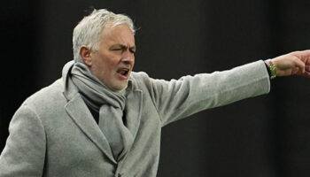 fenerbahce yonetimi bu sezon sonuc ne olursa olsun mourinho ile 2025 2026da da calismak istiyor FJfknync