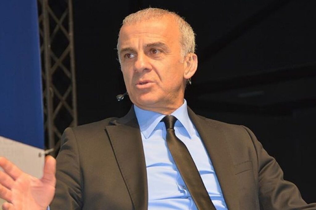 fenerbahcenin efsane ismi oguz cetin yogun bakima kaldirildi vqPFDmWi
