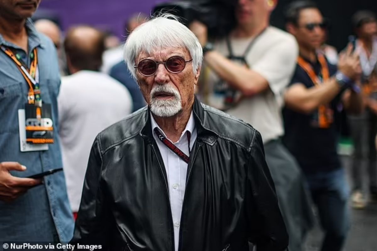 formula 1in eski ceosu bernie ecclestoneun f1 araclari koleksiyonunu 235 milyar tlye red bullun iLRMWe3l