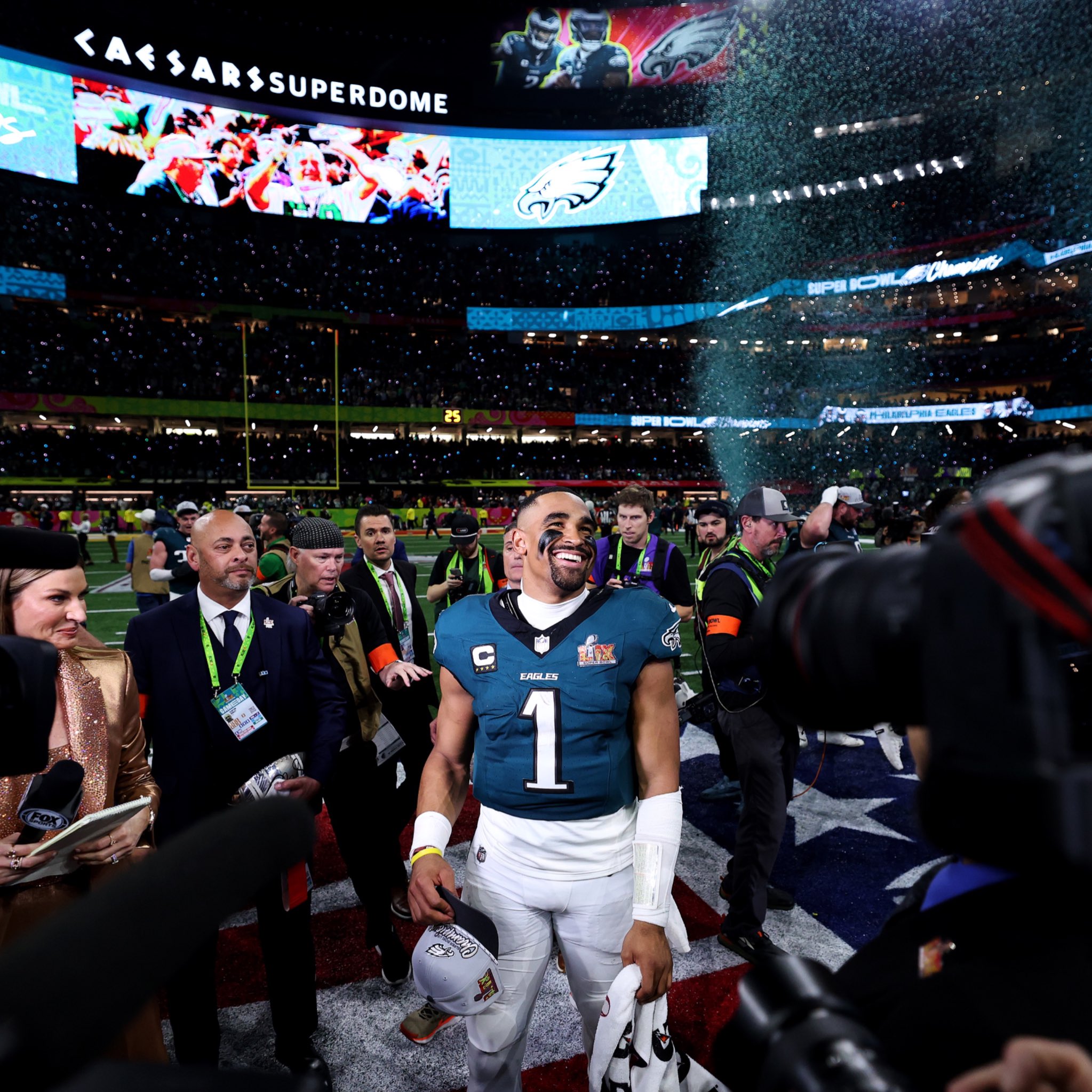 fox super bowlda tv ve dijital mecralarda tam 800 milyon dolarlik reklam geliri sagladi