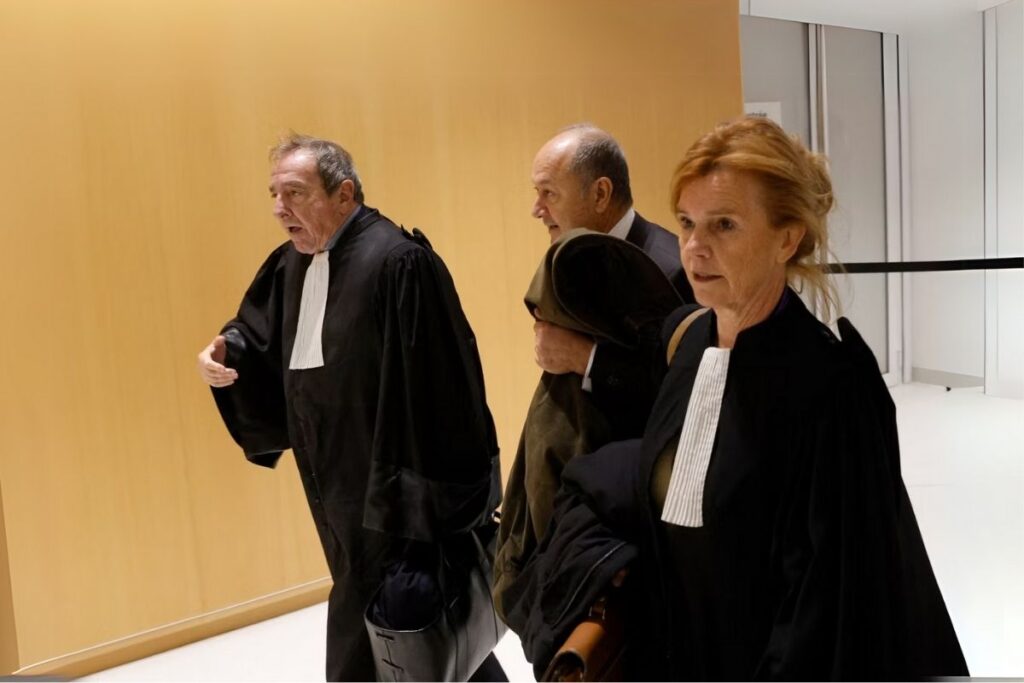 fransanin eski istihbarat sefi bernard squarcini lvmh adina yasadisi faaliyetlerden 4 yil hapis cezasi wZpCThyz