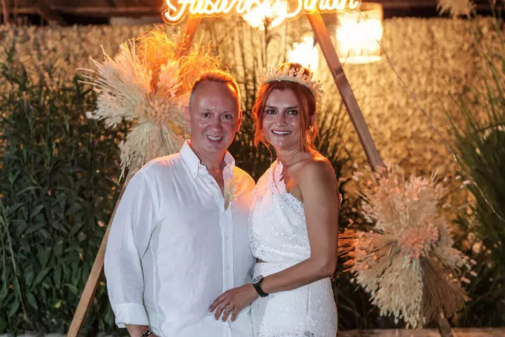 fusun kuran ve sinan kuran cifti 15 yil aradan sonra yeniden anne baba olmaya hazirlaniyor lDqTZPRa