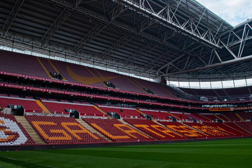 galatasaray musleranin veda donemi icin kaleci arayisina girdi Rm91ctZq