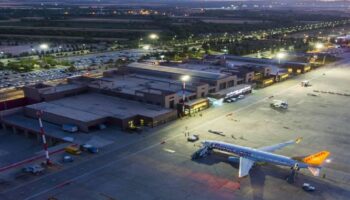 gaziantep havalimaninda gokyuzunde tanimlanamayan cisim nedeniyle ucuslar durduruldu 7bXEViP3
