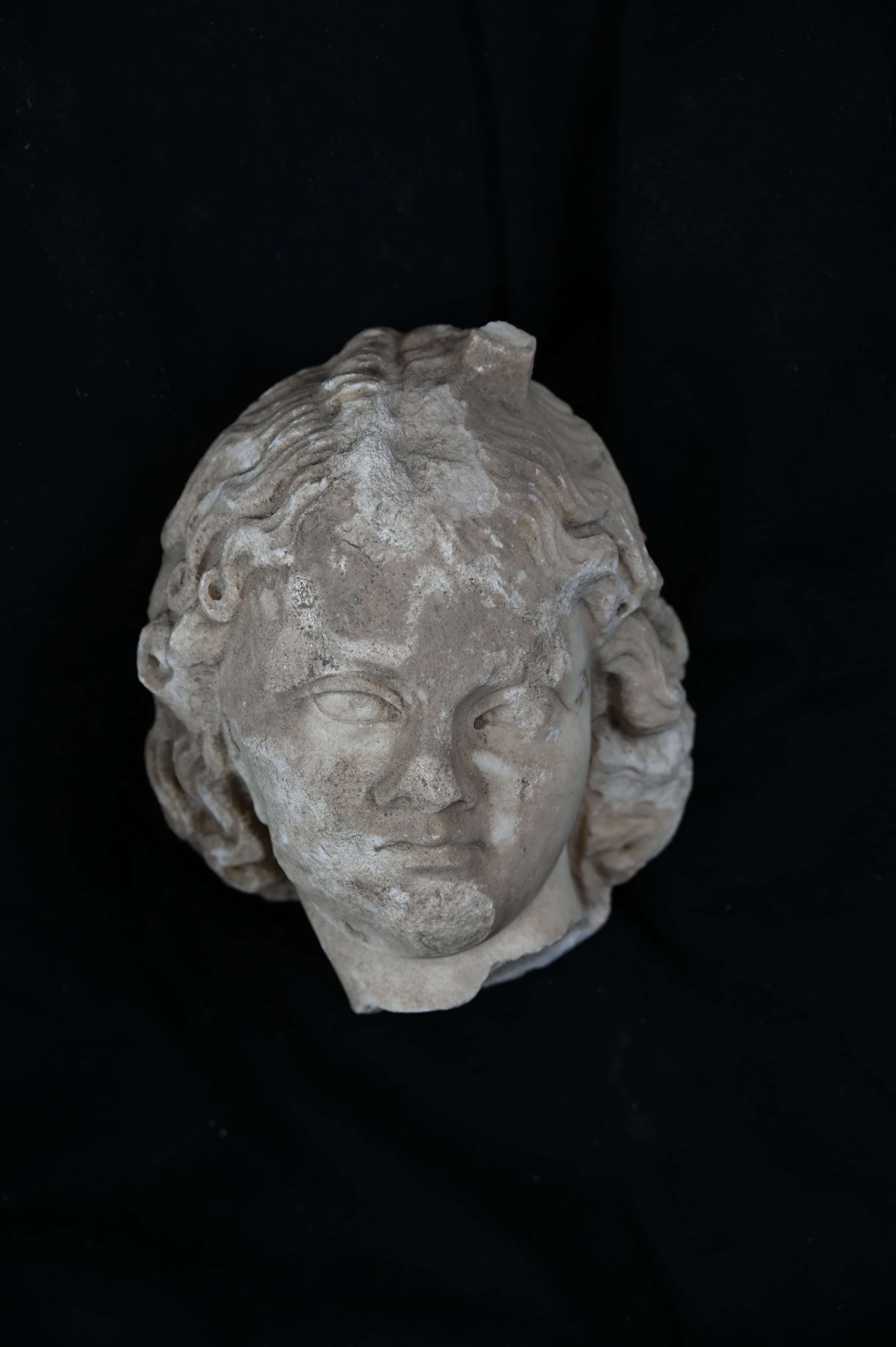 gelecege miras projesi kapsaminda aspendos kazilarinda hermes heykeli bulundu 0 q7jPDJhE