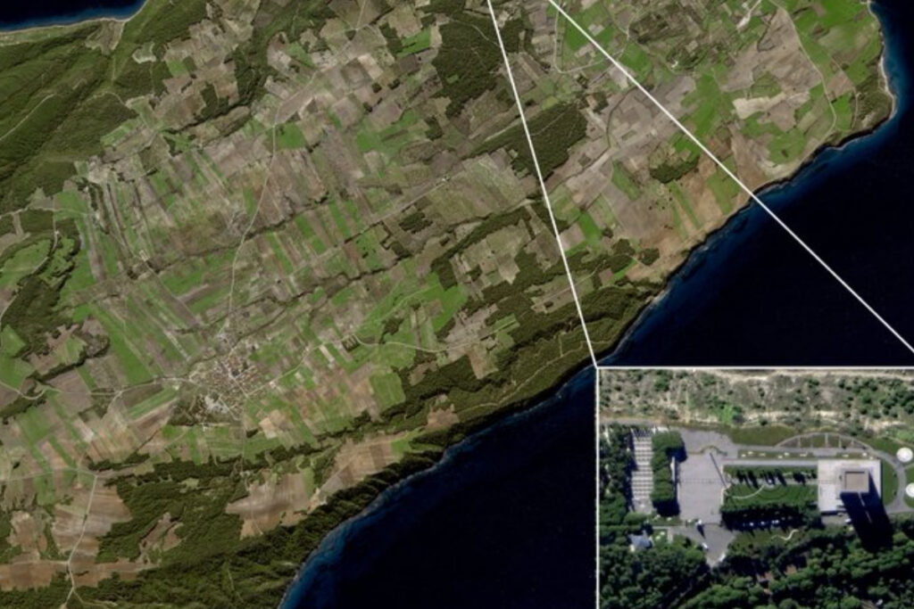 gokturk 1 uydusu 100 bininci goruntusunu canakkale sehitler abidesinden aldi etLBNleU