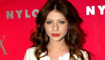 gossip girlun georginasi ve buffynin dawni michelle trachtenberg hayatini kaybetti FJrZGR4Q