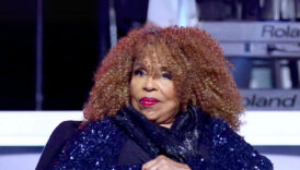 grammy odullu sarkici ve piyanist roberta flack 88 yasinda hayatini kaybetti e4yE6ySX