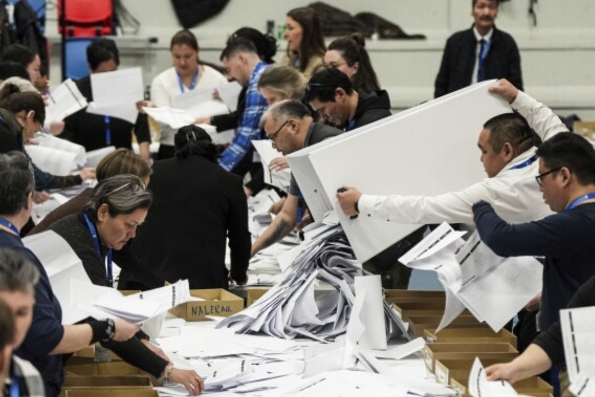 gronlandda secim zaferi trumpin vaatlerine tepki gostermesiyle oylari hizla artan bagimsizlik yanlisi demokraatit partisinin ZWOTzXdO