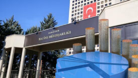hazine nakit dengesi subat ayinda 3976 milyar lira ile rekor acik verdi ilk iki BVUEV8Q5