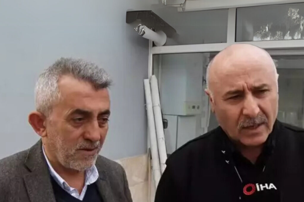 ikinci timur cihantimur vakasi yasanmisti iki baba evlat acilarini paylasti kQJzN8Kl