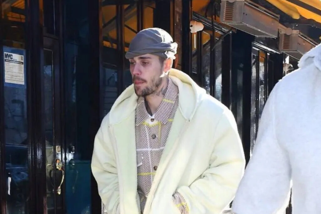 justin bieber sosyal medyada gecmisteki nefret hislerini gizlemenin kendisini boguluyormus gibi hissettirdigini acikladi SUZVpwFD