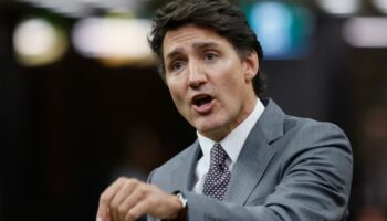 kanada basbakani trudeau trump cok zeki bir adam ama yaptigi aptalca BkN6DlV5