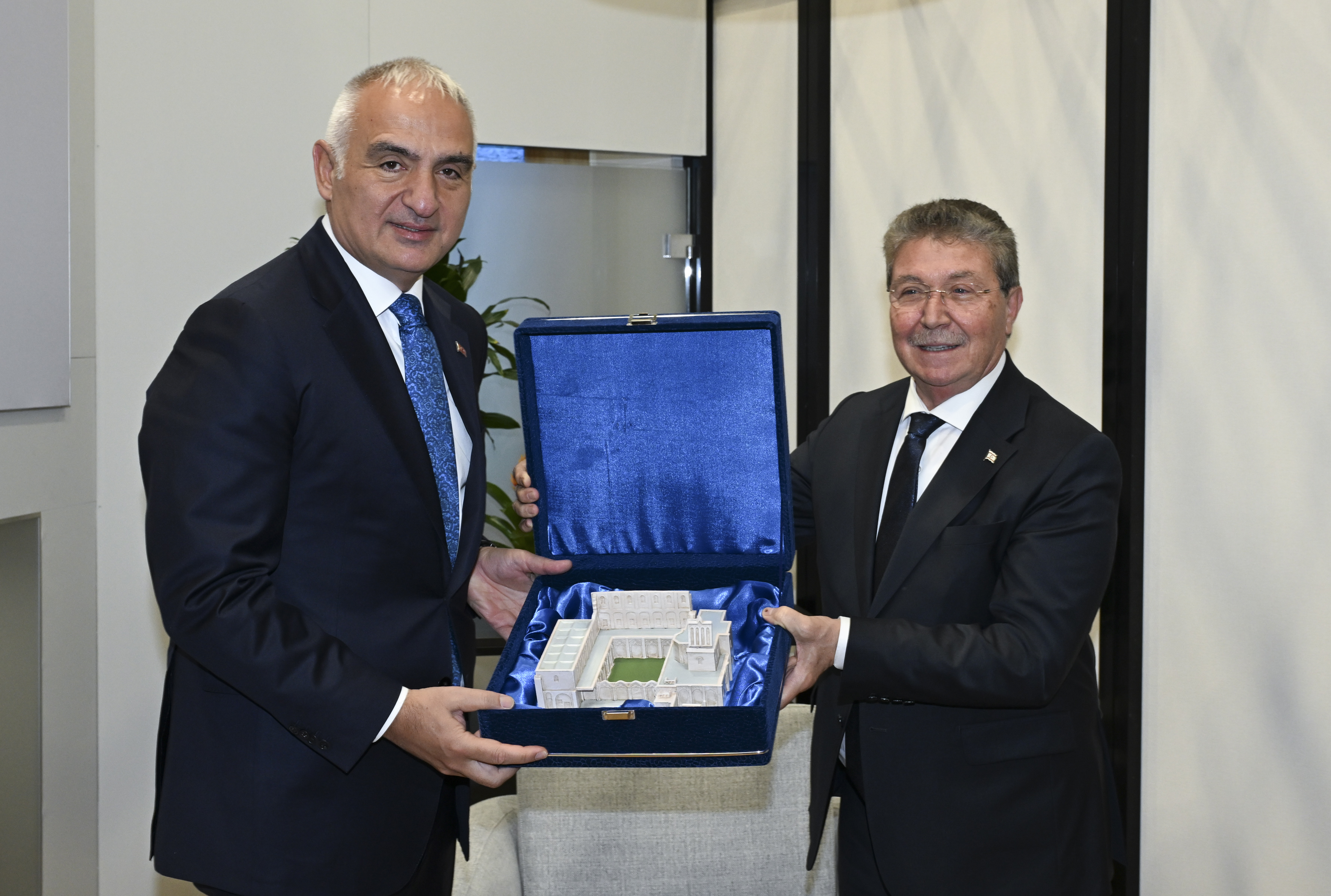 kultur ve turizm bakani mehmet nuri ersoy turizmde hedef 65 milyon ziyaretci ve 64