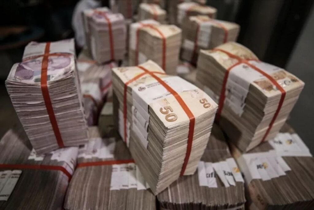 kur korumali mevduat bakiyesi gecen hafta 21 milyar 169 milyon lira azalarak 825 milyar UFRtX8xU