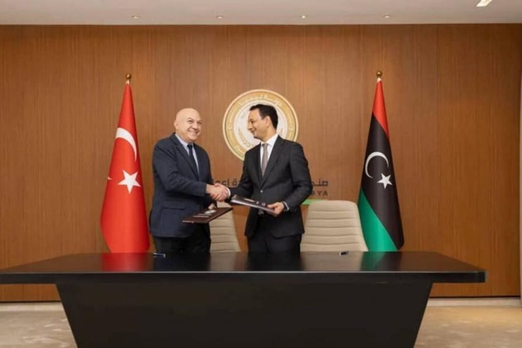 libya can damari limanlardan sonra col aslaninin adini tasiyan omer muhtar universitesini de turk 7yK17iK5