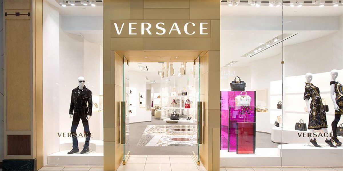 luks modada buyuk satis prada versaceyi satin almak istiyor 2 pf2VYFHL