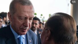 malezya basbakani enver ibrahim cumhurbaskani erdogana irem dericinin sarkisiyla tesekkur etti YYhQh5Yd