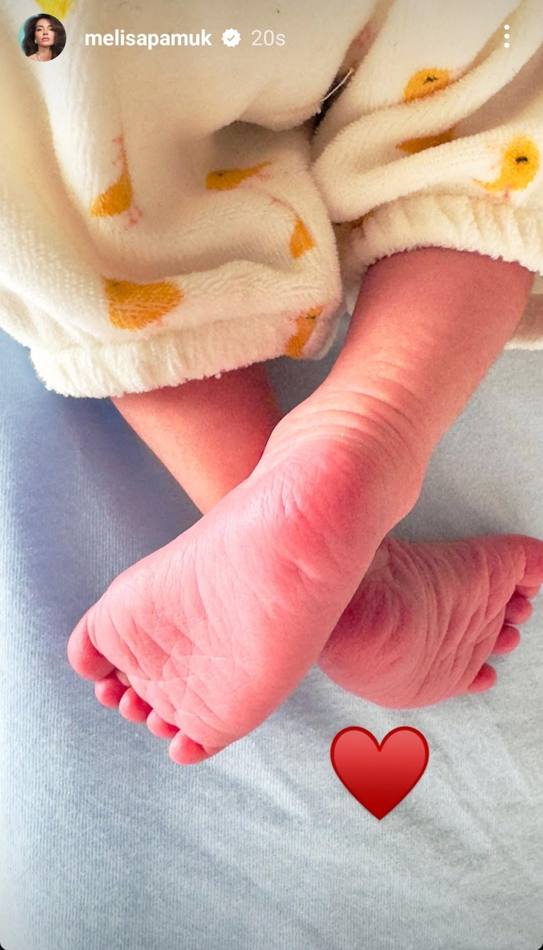 melisa asli pamuk ile milli futbolcu yusuf yazicinin cocuklarinin ismi sosyal medyada viral oldu nOsHk5bd