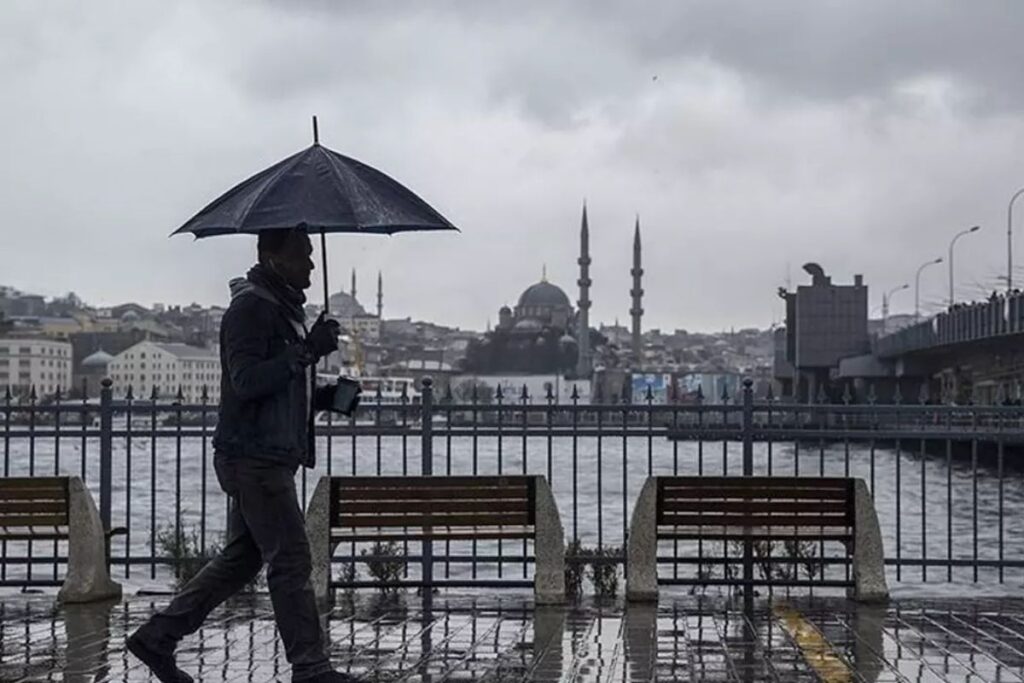 meteoroloji ve akomdan ust uste uyarilar yeni haftada istanbulda sicakliklar 20 derece birden dusecek qjMxGNVk
