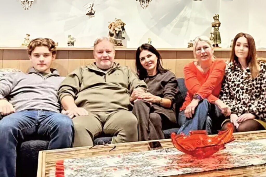 metin sen sevgilisi zeynep sima ozbulutu aileye soktu yQzWNgir