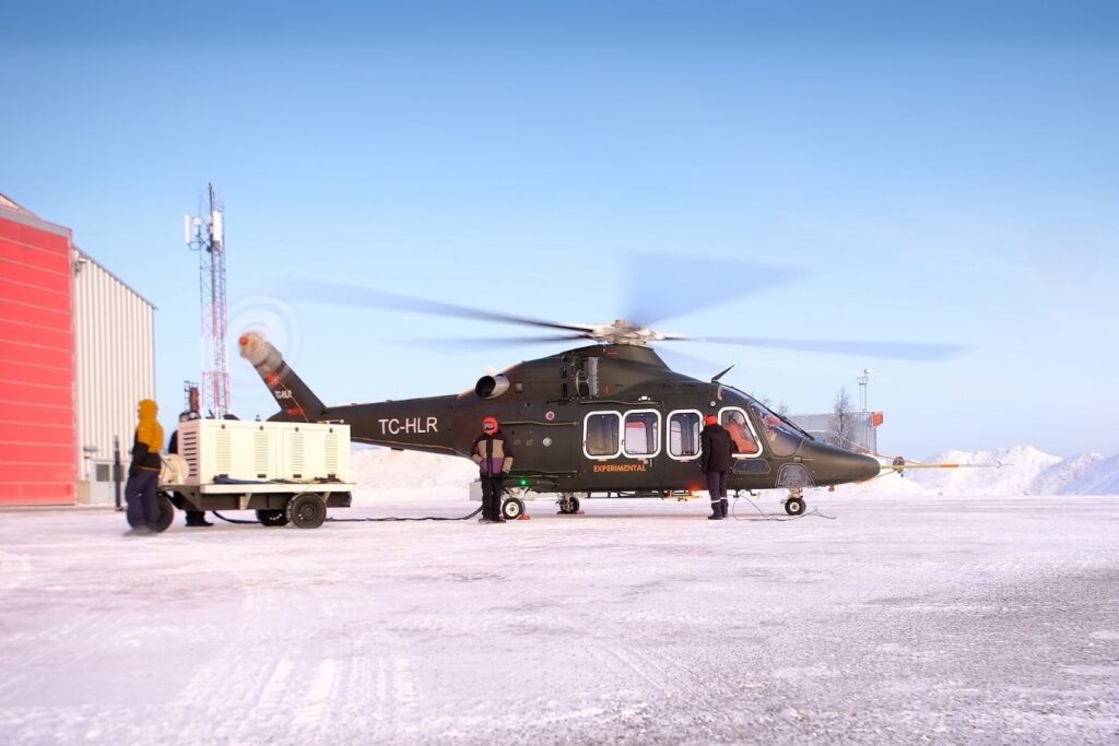 milli helikopter gokbey isvecin kiruna bolgesinde 25 deredeki testlerigecti zsaaigLF