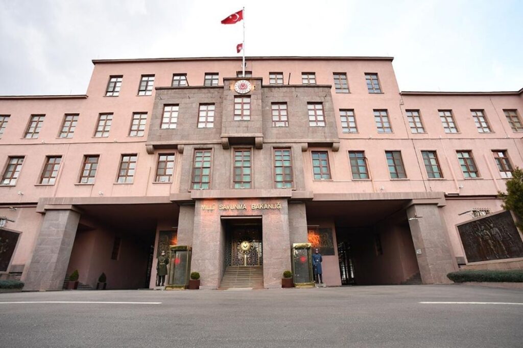 milli savunma bakanligi turkiye guclu ordusuyla avrupa guvenlik mimarisinin ayrilmaz bir parcasidir mVuV52hX
