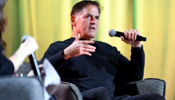 milyarder yatirimci mark cuban bu dunyada iki tur sirket olacak yapay zeka konusunda harika Shgg7OAE