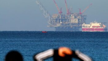 misir ve guney kibris kibris aciklarinda cikarilan dogalgazin avrupaya sevkiyati amaciyla misira ihrac edilmesini 2APfmG8b