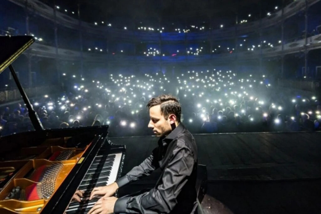 odullu piyanist peter bence istanbulda konser verecek FHAIEmOH