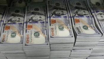 ozel sektorun kredi borcu ocak ayinda 52 milyar dolar artarak 177 milyar dolar oldu pyykyAN1