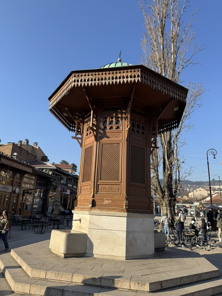 pd seyahat yazari kaan incili avrupanin kudusu saraybosnayi yazdi 1