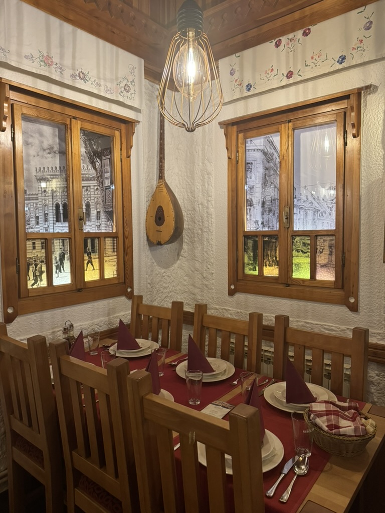 pd seyahat yazari kaan incili avrupanin kudusu saraybosnayi yazdi 8 2ydew2fi