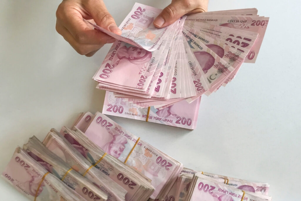 piyasada en cok kullanilan banknot 200 tl MSqswkj2