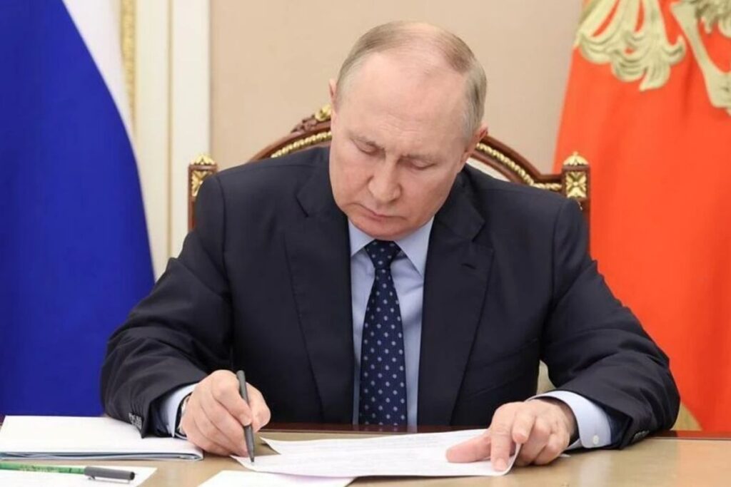 putinden abdli fona menkul kiymet alma yetkisi 8qHvEuYQ