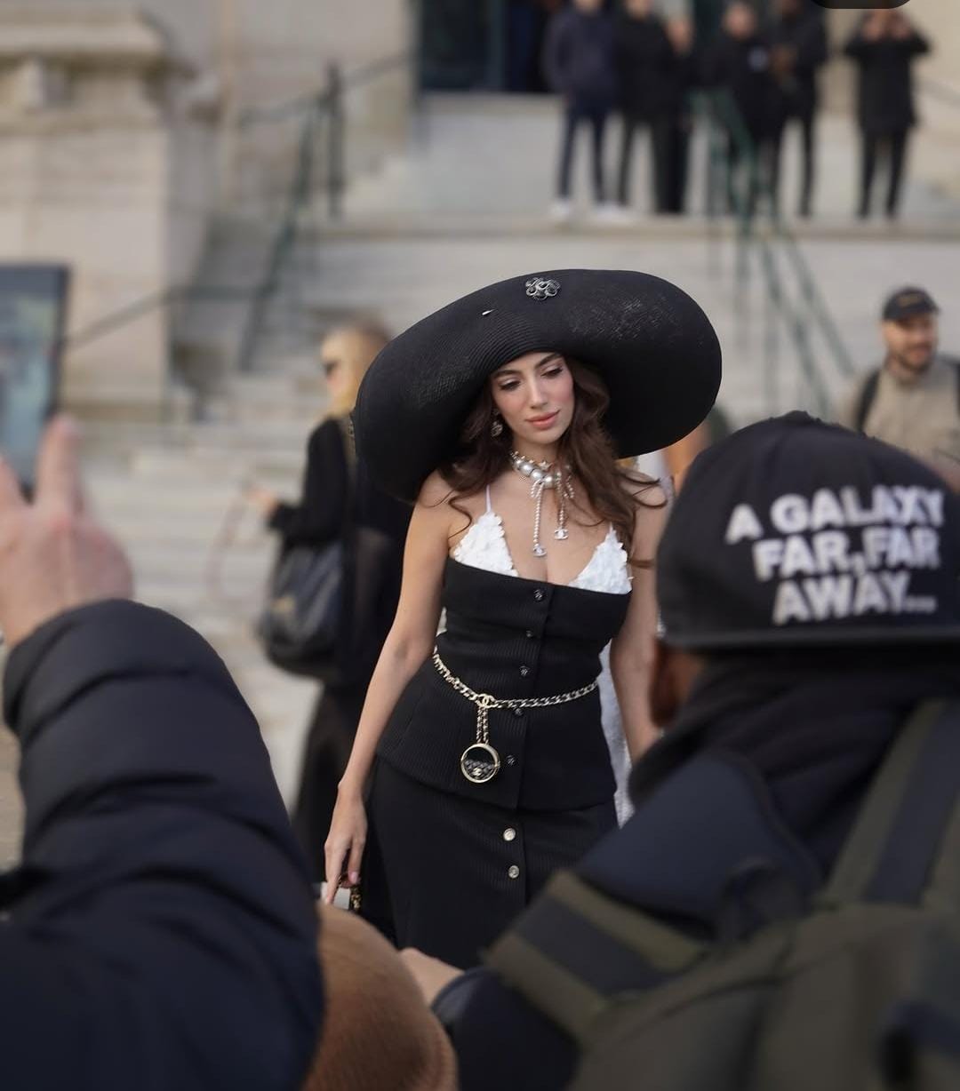 rachel araz gecirdigi operasyonlarin ardindan ameliyatimin 4uncu gununde paristeyim dedi 2