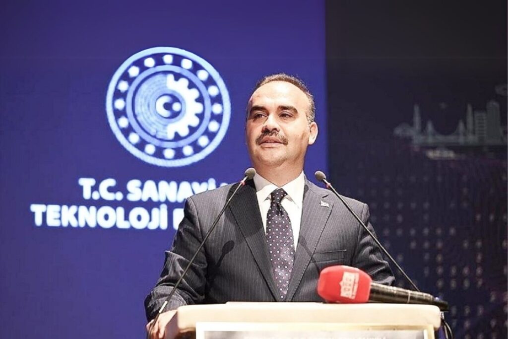 sanayi ve teknoloji bakani mehmet fatih kacir turkiye eski turkiye degil is insanlari dernekleri MmI59Xvp