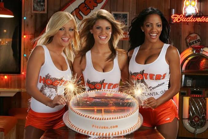 sansasyonel hooters turkiye pazarina giremeden iflas etti 0 ASrfa8Ji