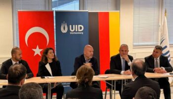 siyaseti birakan suleyman soylu stuttgartta patronlarla bulustu hlw6ypIg