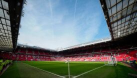 sportif basarisizlik beraberinde mali sikintilari da getirdi manchester united calisanlarina sadece corba ve sandvic N9vlzvFe