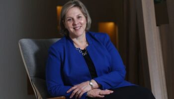 tesla baskani robyn denholm blackbird vcdeki operasyonel ortaklik gorevinden ayrildi AiWDh1bn