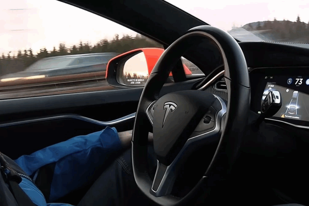 teslada direksiyon krizi 380 bin aracini geri cagiriyor BkCSaCBK