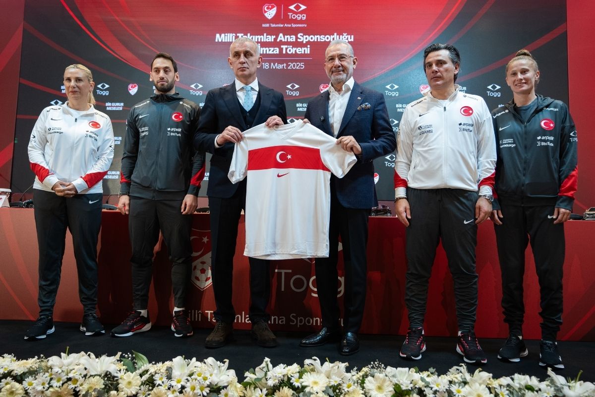 tff ile togg arasinda milli takimlar ana sponsorlugu anlasmasi imzalandi turkiyenin ilk milli markasini 6BZAjADD