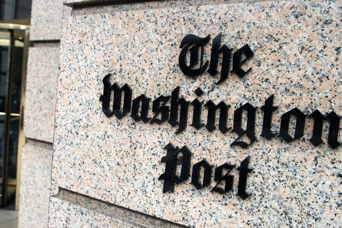 the washington postun trumpa karsi elestirel cizgisi nasil degisti jeff bezosu korkutan nedir 2 y3LkmwAG