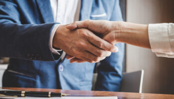 ticaret bakani omer bolat faiz oranlari dustukce yatirim istahi artacak yaza dogru finansman maliyetleri 8XlbzIHX