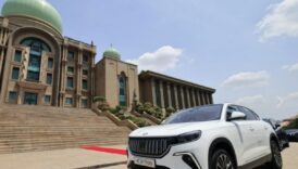 toggun asya hamlesi dunya gundeminde erdoganin ziyaretlerinde hediye ettigi otomobiller yatirim olarak donebilir WM2dLiYE